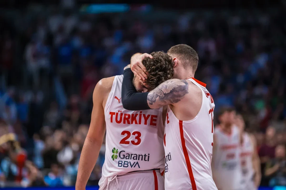 Ο Σενγκούν... ήπιε θάλασσα στην τελευταία επίθεση της Τουρκίας και ο Αταμάν έριξε καρφί