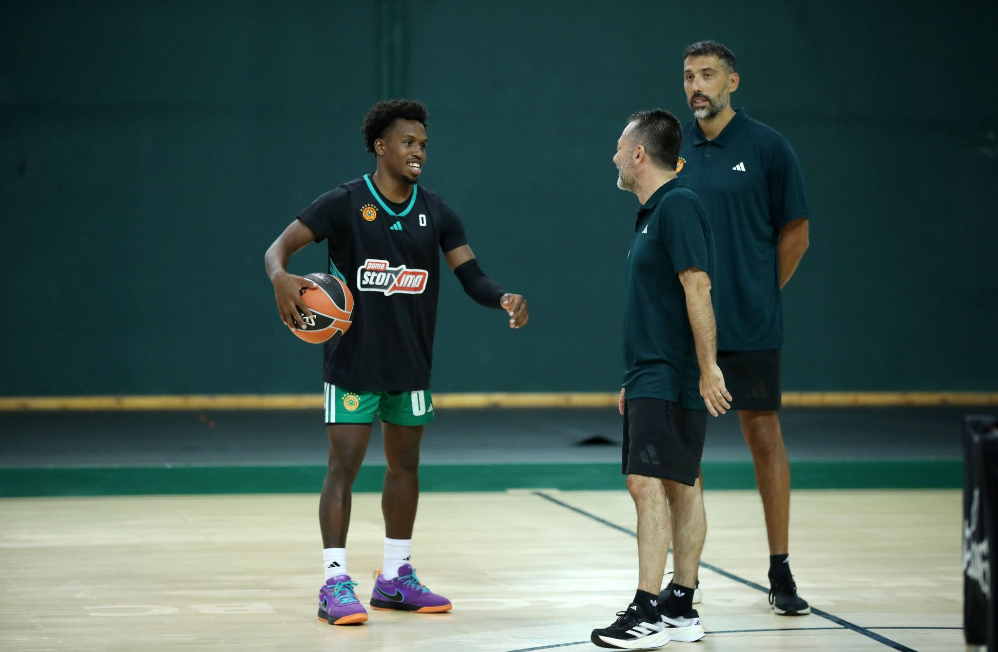 Το Athletiko στην επίσημη πρώτη του Παναθηναϊκού