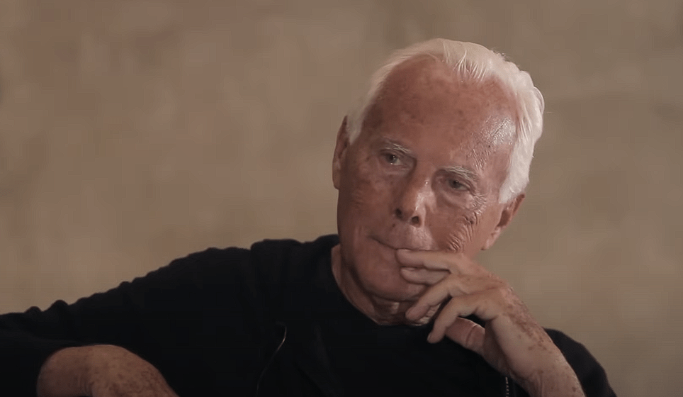 Η ιστορική ποδοσφαιρική φανέλα που σχεδίασε ο Αρμάνι για ομάδα-έκπληξη