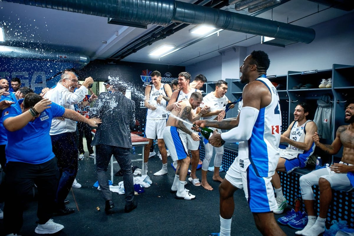 Επιστρέφει τη Δευτέρα από τη Ρίγα η «χάλκινη» Εθνική Ελλάδας - Τι ώρα προσγειώνεται στην Αθήνα