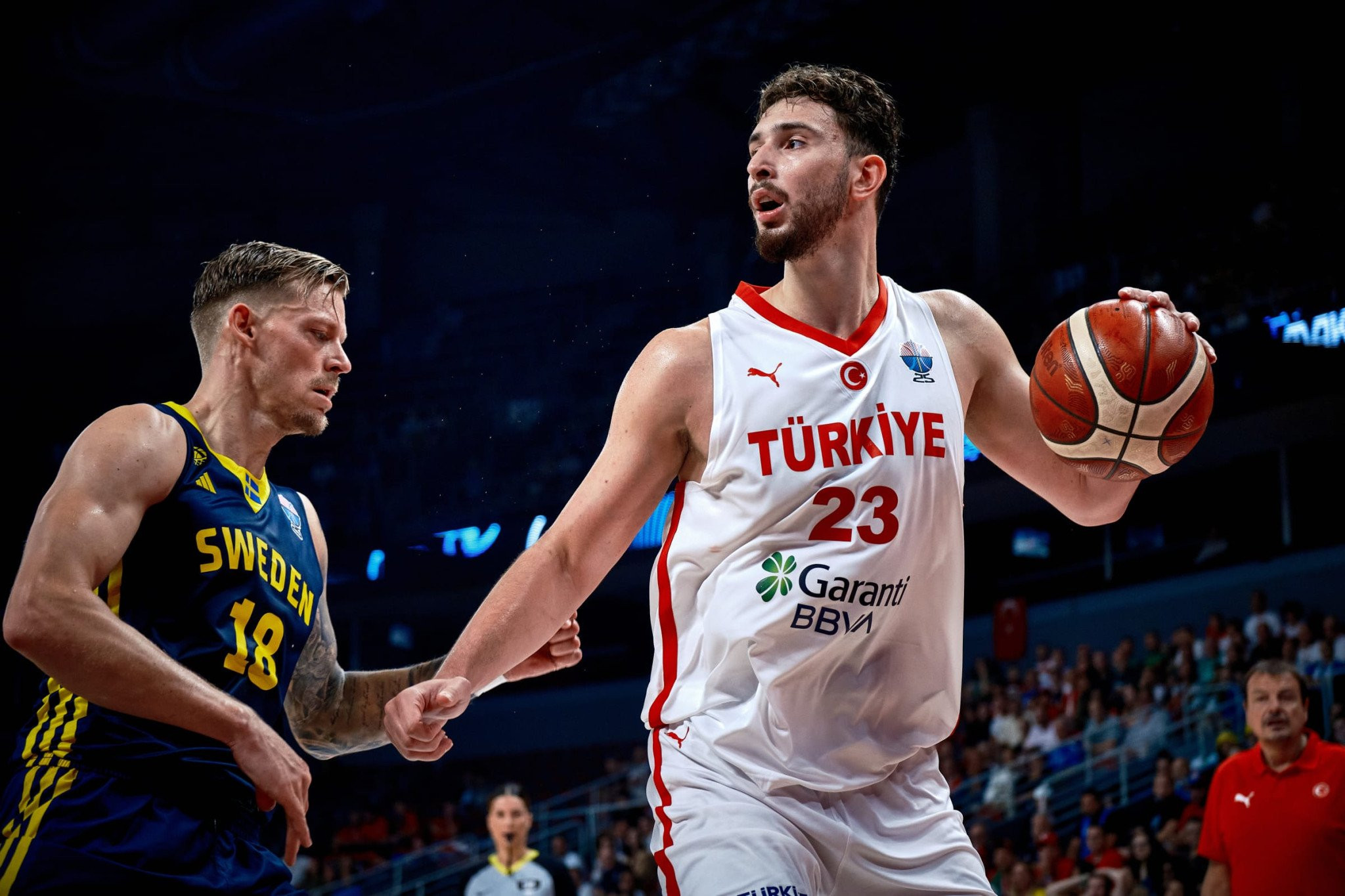 Σενγκούν λαμπρός έστειλε την Τουρκία στους «8» του Eurobasket 2025