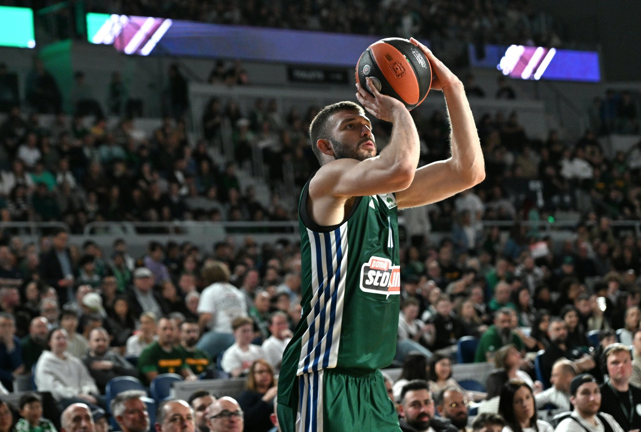 Καθοριστικός ο Ρογκαβόπουλος κόντρα στους Adelaides 36ers με 4/6 τρίποντα (video)