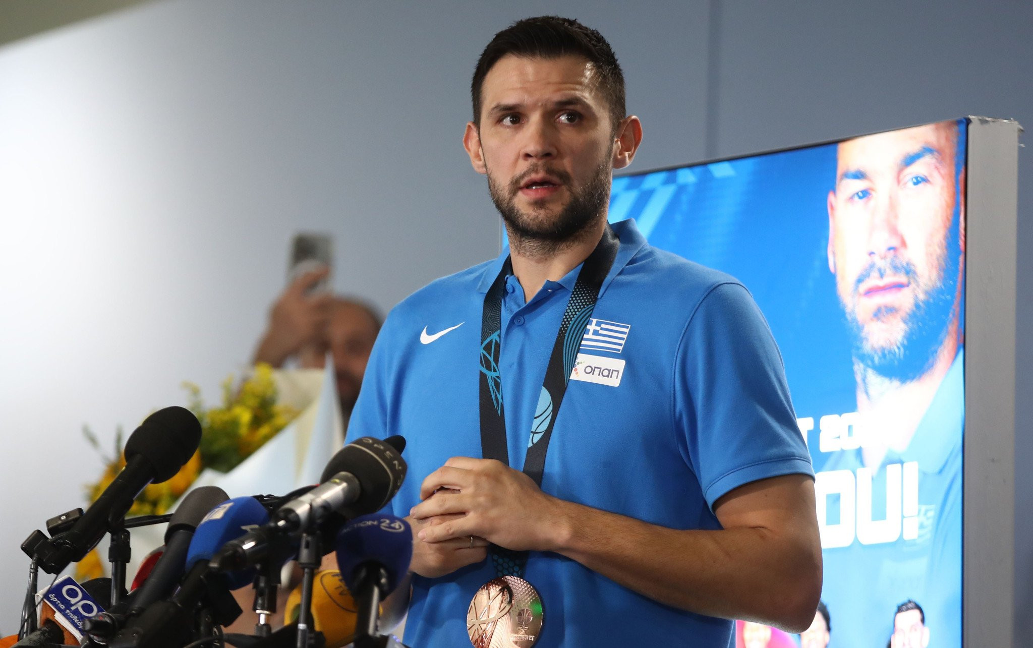 Παπανικολάου: «Η δική μου γενιά ερωτεύθηκε το μπάσκετ με τον κόουτς σαν παίκτη»