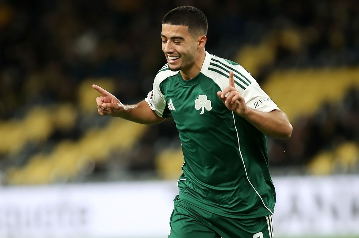 Με χατ-τρικ του Ζαρουρί, ο Παναθηναϊκός το 1-4 (video)