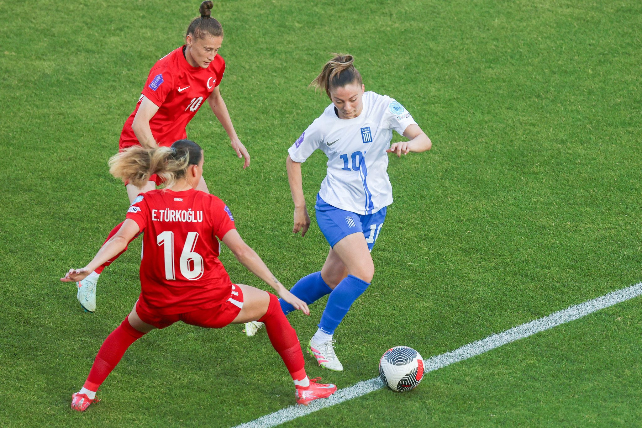 ΠΣΑΠΠ: Καλύτερη Ελληνίδα του εξωτερικού η Βεατρίκη Σαρρή (video)