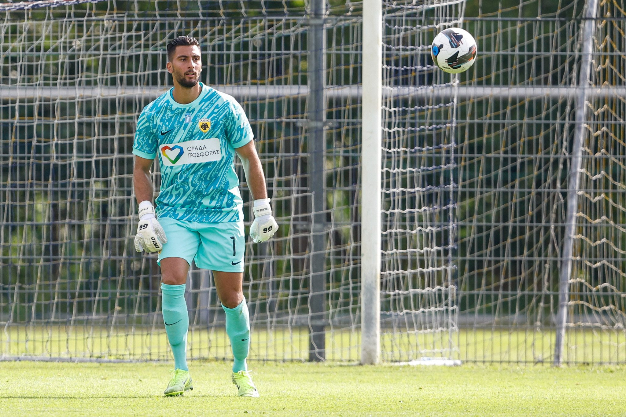 Ο Θωμάς είναι (επιτέλους) ξανά… Στρακόσια