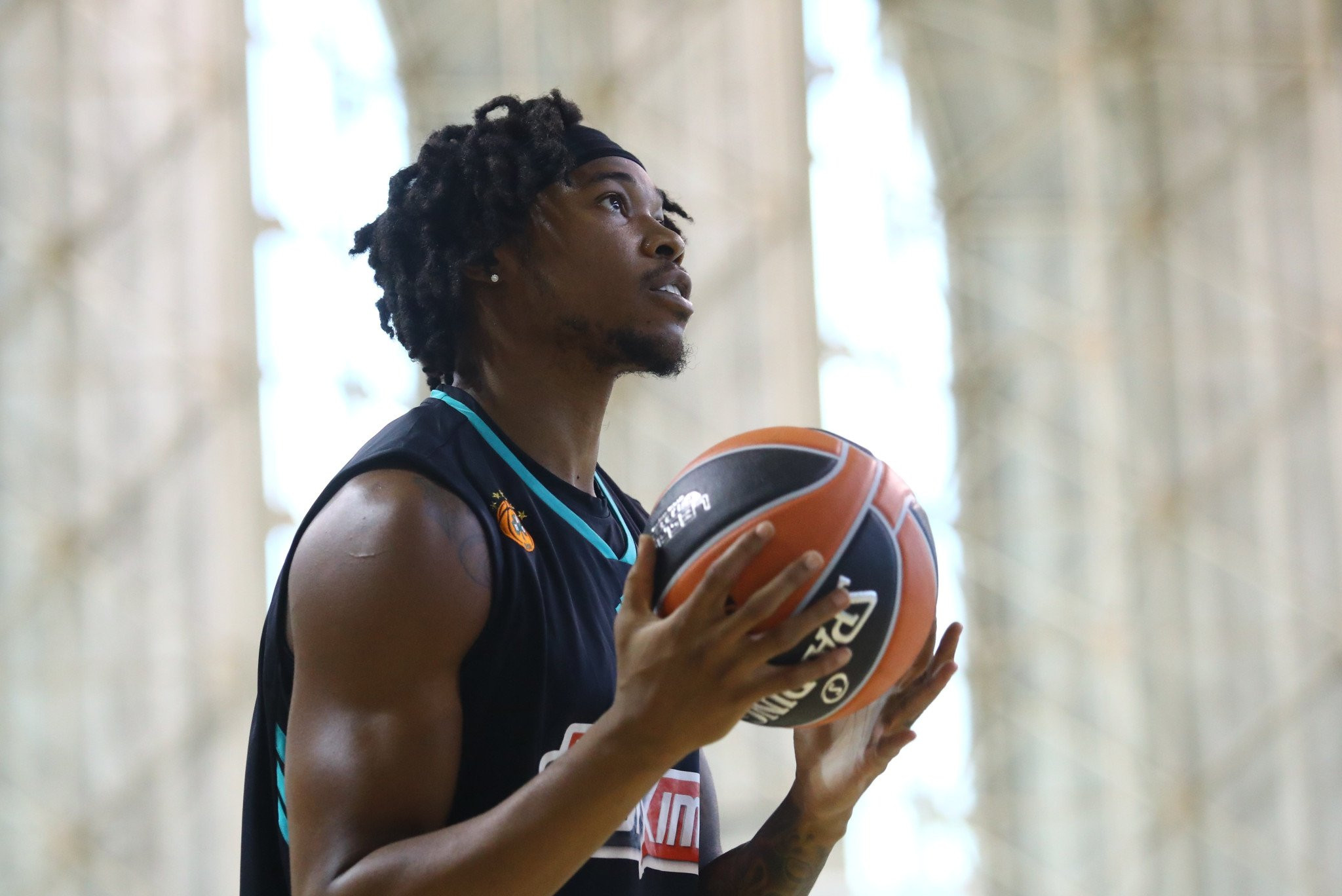 Με Χολμς η δωδεκάδα του Παναθηναϊκού