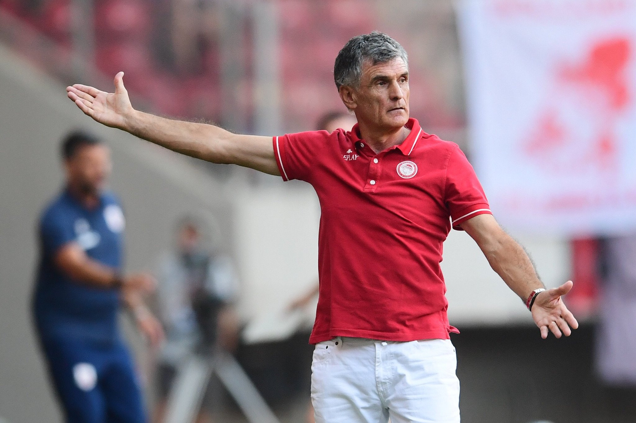 Μεντιλίμπαρ στους παίκτες του Ολυμπιακού: «Έπρεπε να έχουμε κερδίσει τον Παναθηναϊκό - Δεν ήταν αυτό που θέλαμε» (video)