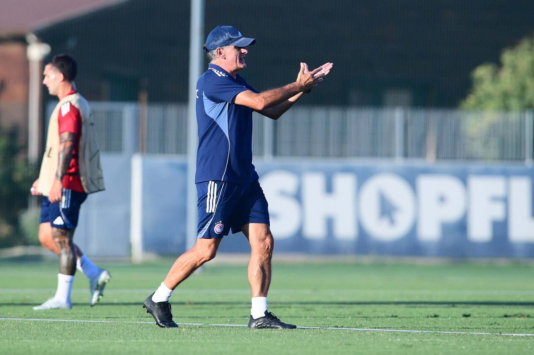 Ομιλία Μεντιλίμπαρ στους παίκτες πριν την Πάφο: «Όχι στην υποτίμηση και στα εύκολα λάθη»