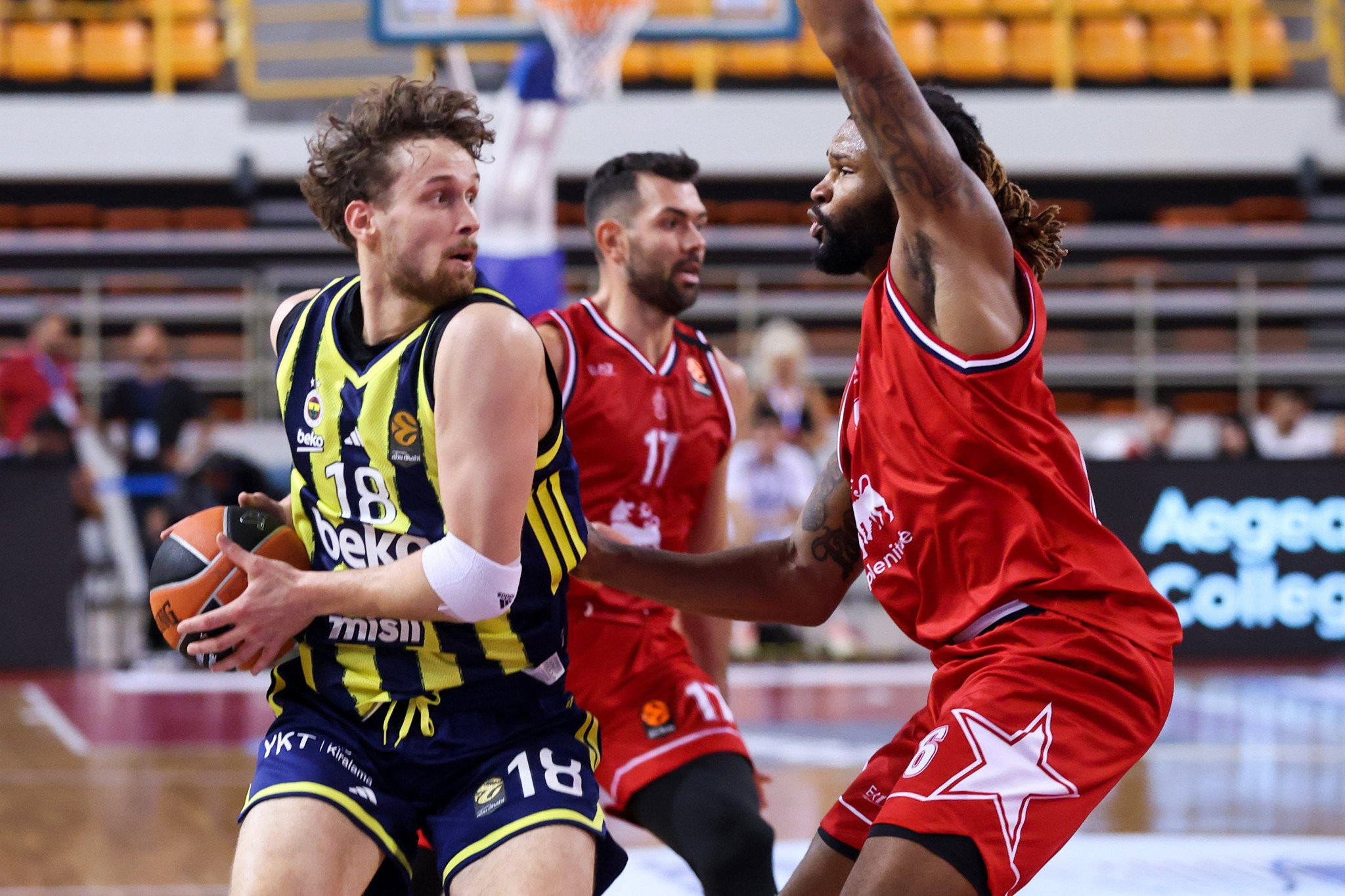 Η Φενέρμπαχτσε κέρδισε τη Μιλάνο και πήρε την τρίτη θέση στο τουρνουά της Κρήτης