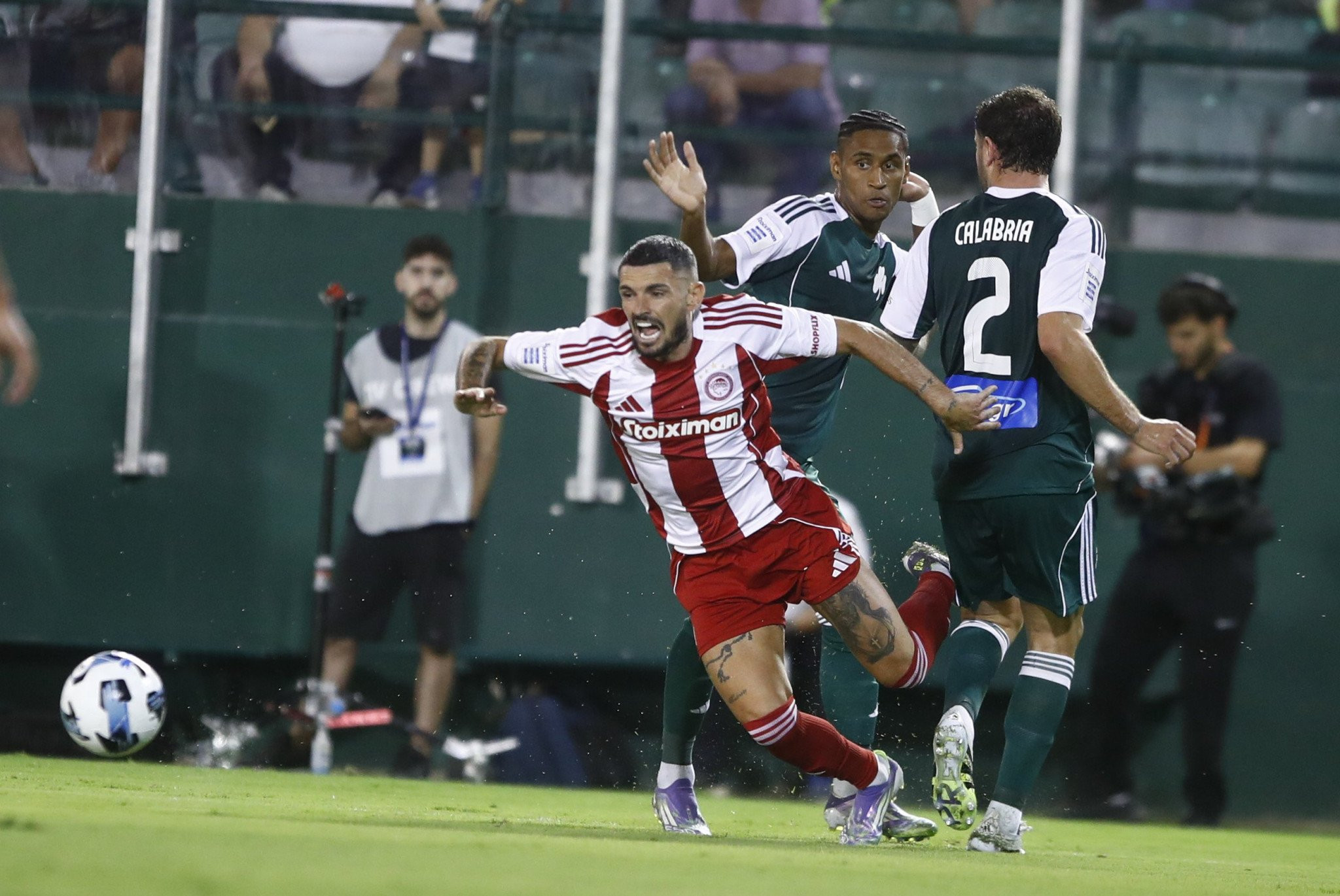 «BACK2ΜΠΑΚ»: Μπακόπουλος, Γουλής και Βερβελές για τη φάση με τον Καμπελά που ζητάει πέναλτι ο Ολυμπιακός (video)