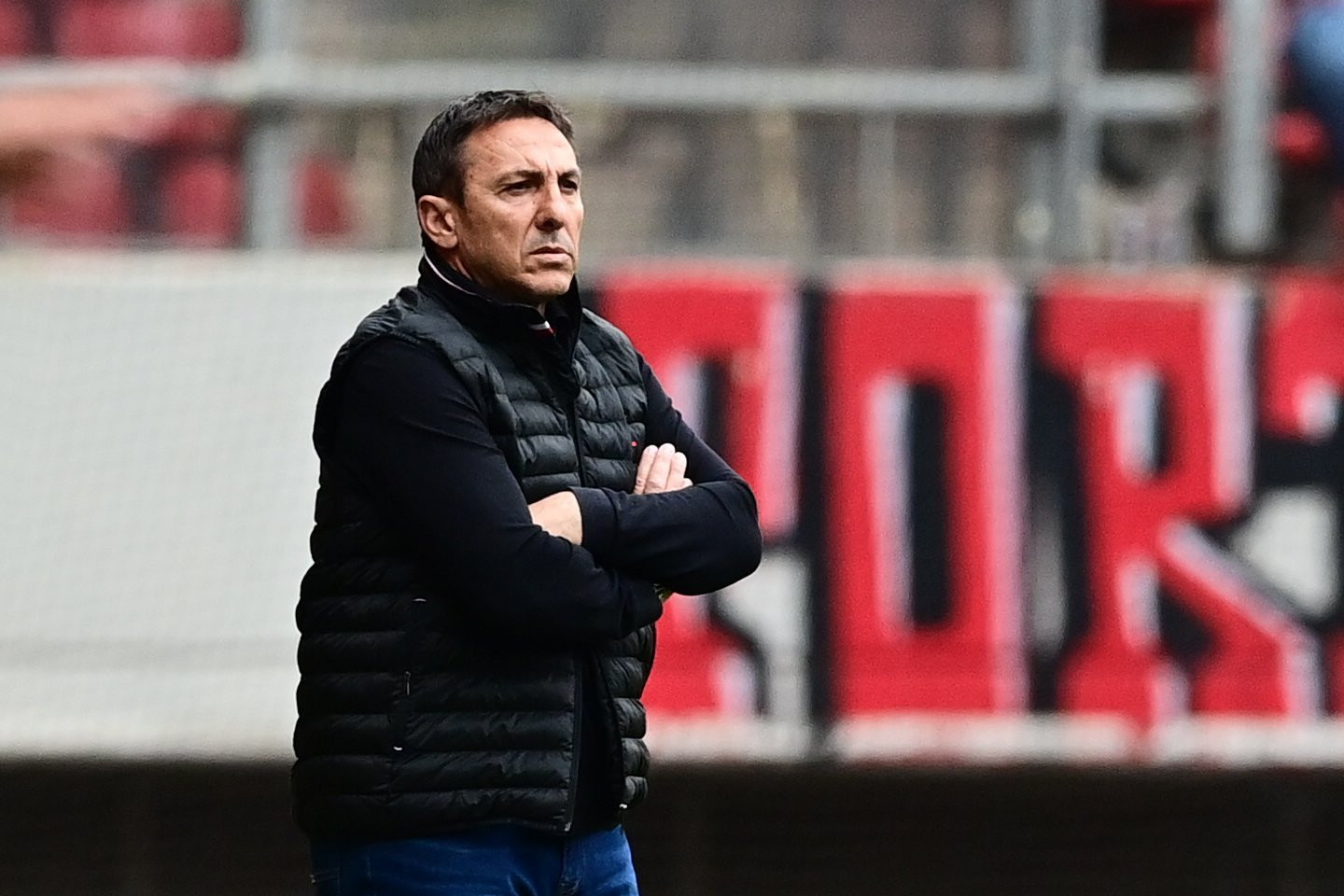 Παπαδόπουλος: «Εμείς πάντα θέλουμε να παίζουμε ποδόσφαιρο - Χάσαμε τη συγκέντρωση μας μετά τη διακοπή»