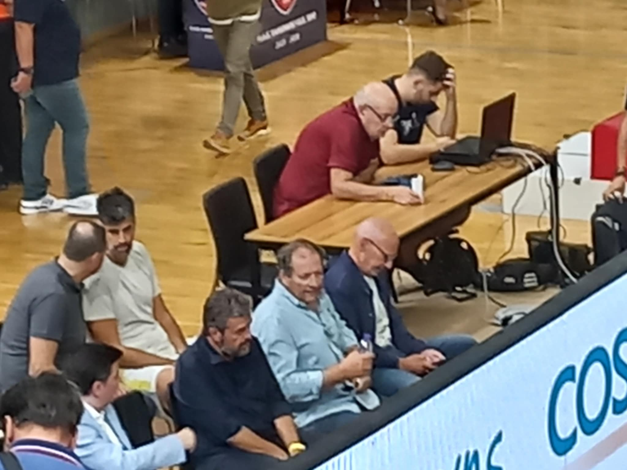 Στη Γλυφάδα ο Αγγελόπουλος για το τελευταίο φιλικό προετοιμασίας της ΑΕΚ