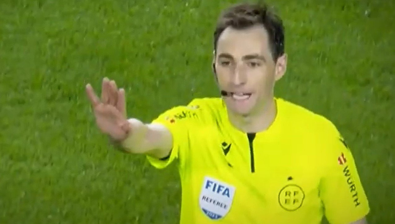 Ο διαιτητής του τελικού του Copa Del Rey στο Γιούνγκ Μπόις - Παναθηναϊκός