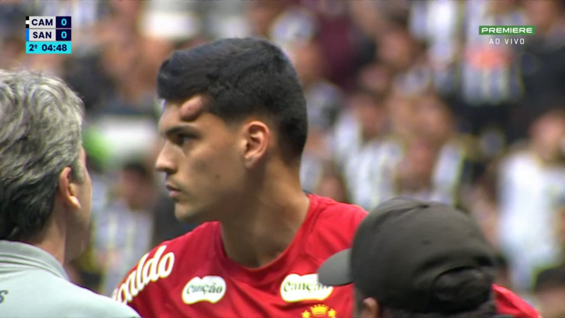 Σοκαριστικές εικόνες στη Βραζιλία - Τερματοφύλακας δέχθηκε μεγάλο χτύπημα στο μέτωπο και λιποθύμησε (video)