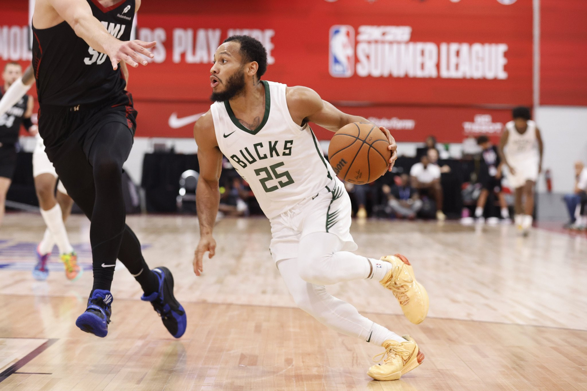 Άλλος ένας NBAer στην Μπασκόνια - Ο Μαρκίς Νοέλ γίνεται ο πιο κοντός παίκτης της EuroLeague