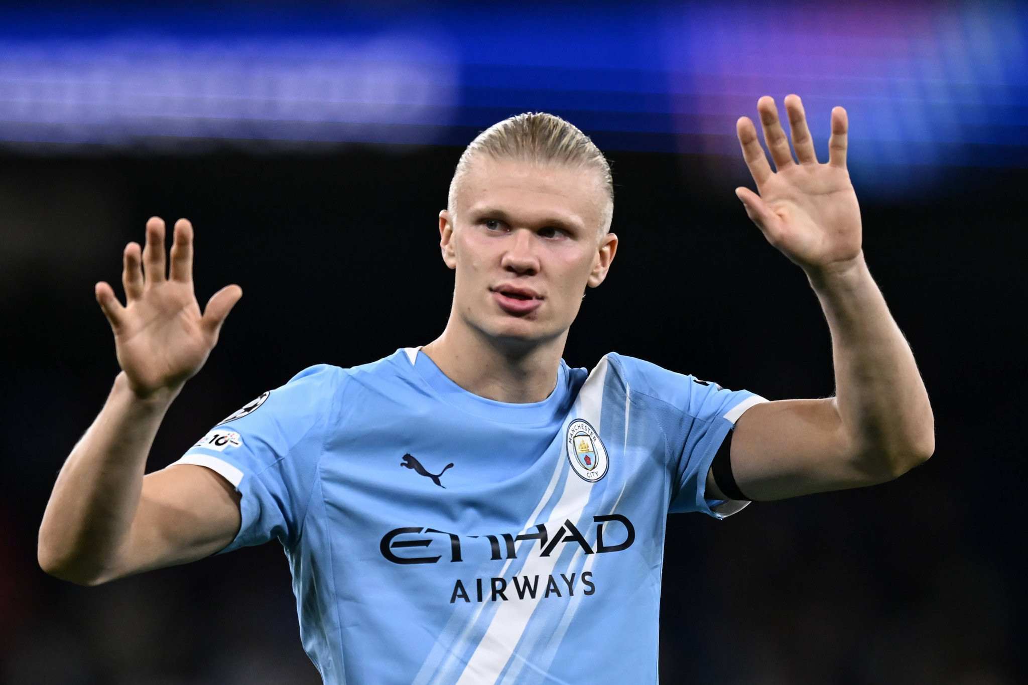 Με Χάαλαντ η Μάντσεστερ Σίτι πέρασε από την έδρα της Μπρέντφορντ