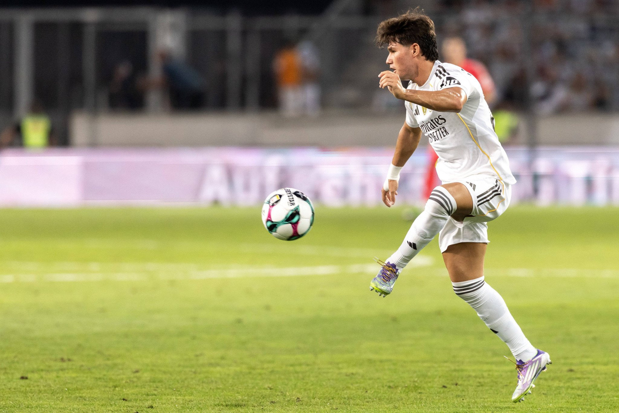 Σάλος με τις φήμες ότι παίκτης της Ρεάλ Μαδρίτης χώρισε την σύντροφό του και έκανε δεσμό με την μητέρα της