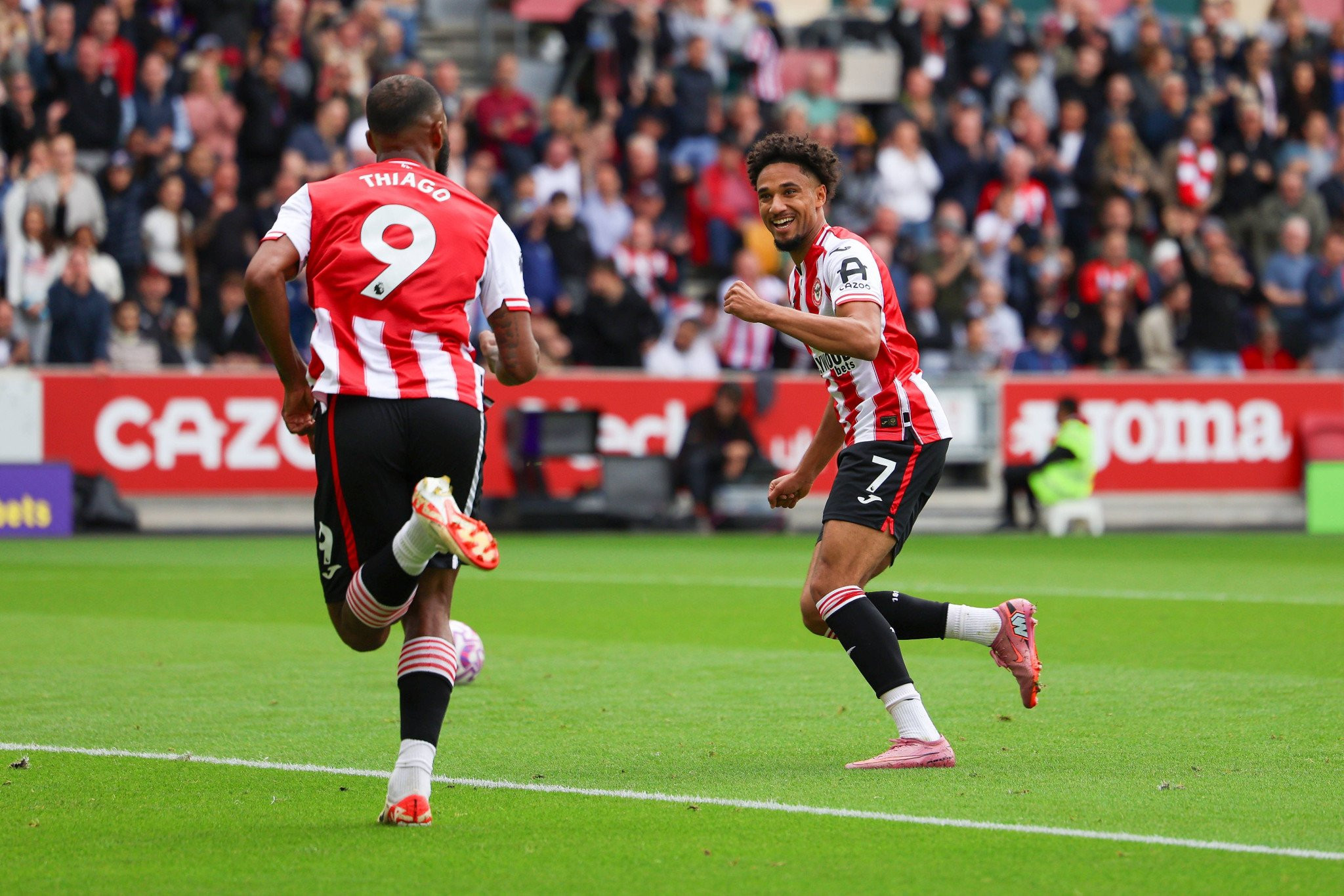 Επέστρεψε στις... εργοστασιακές ρυθμίσεις η Γιουνάιτεντ - Ηττήθηκε απ' τη Μπρέντφορντ