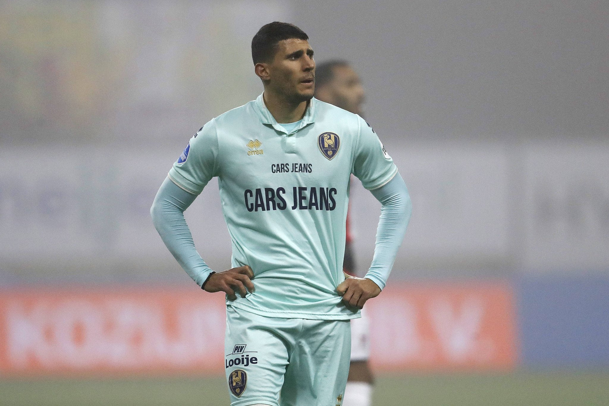 Ο Πανσερραϊκός έκλεισε τον Καρέλη