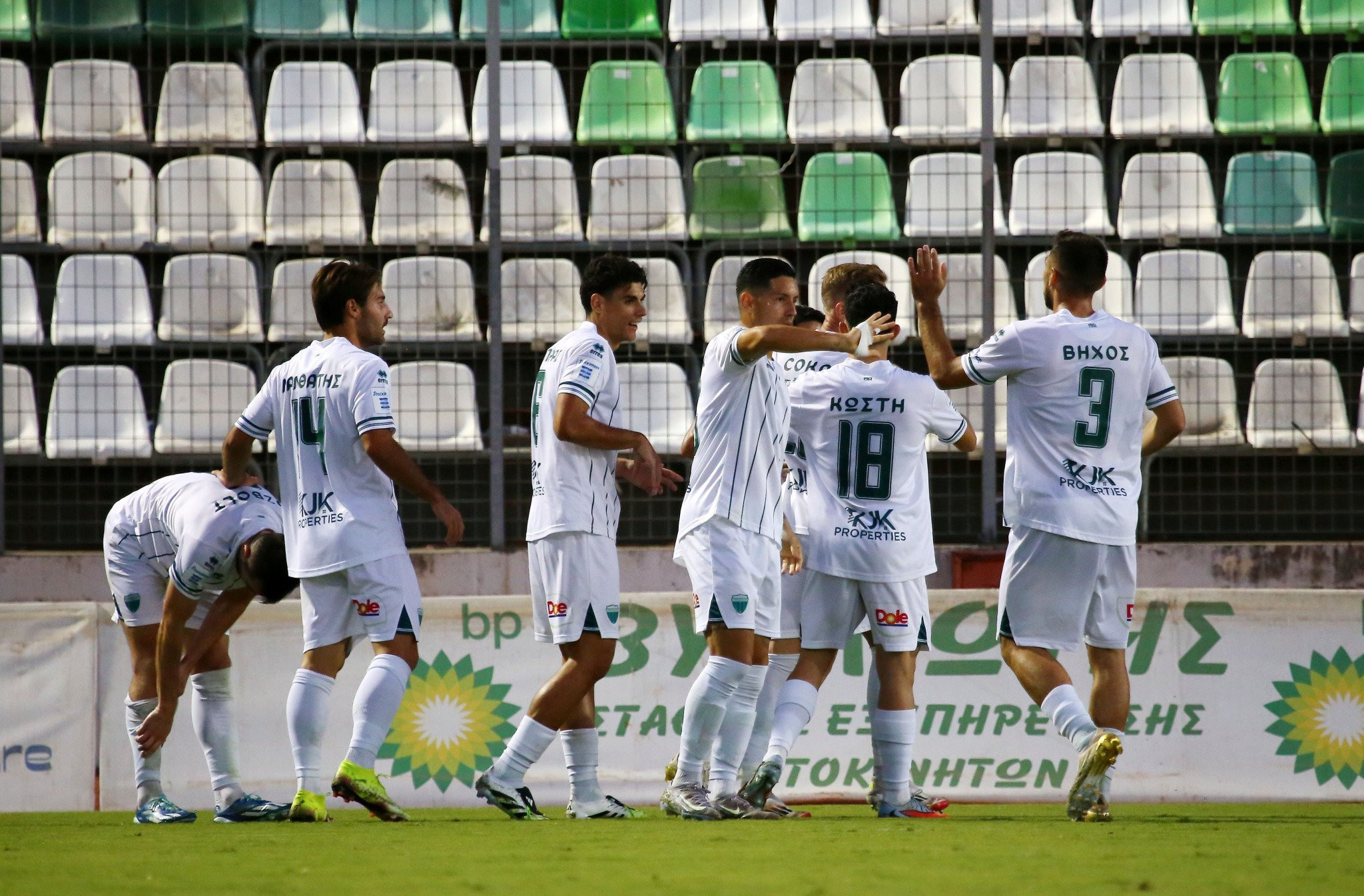 Ο Λεβαδειακός διέλυσε με τεσσάρα τον ΟΦΗ των εννέα παικτών