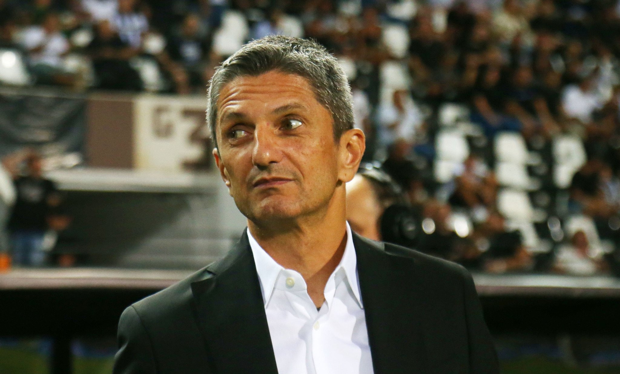 Χαστάς στο «BACK2ΜΠΑΚ»: «Ο Λουτσέσκου για το ματς του ΠΑΟΚ στη Λιβαδειά – Οι μικροί που θα τσεκάρει» (video)