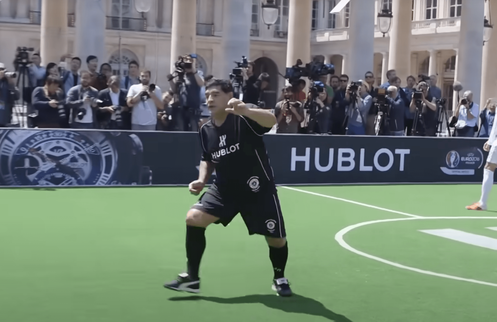 Ο απίθανος λόγος που Μαραντόνα και Πελέ δεν κέρδισαν ποτέ τη Χρυσή Μπάλα