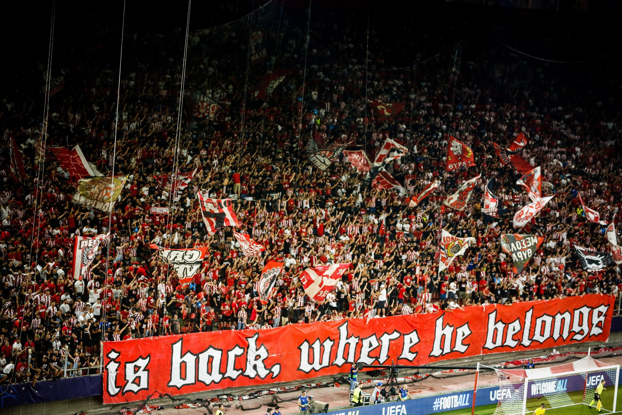 Κυκλοφορούν τα εισιτήρια του Ολυμπιακού για τη μεγάλη μάχη με την Άρσεναλ στο «Έμιρεϊτς»