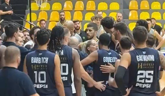 Ένταση στο φιλικό του Αμαρουσίου με τον Κολοσσό (video)