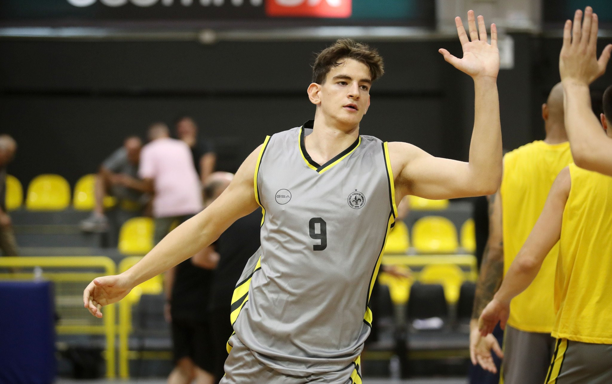 Ο Νίκος Τουλιάτος στο Athletiko: «Χαρούμενος στο Μαρούσι, παράδειγμα η εξέλιξη Αβδάλα και Σαμοντούροβ»