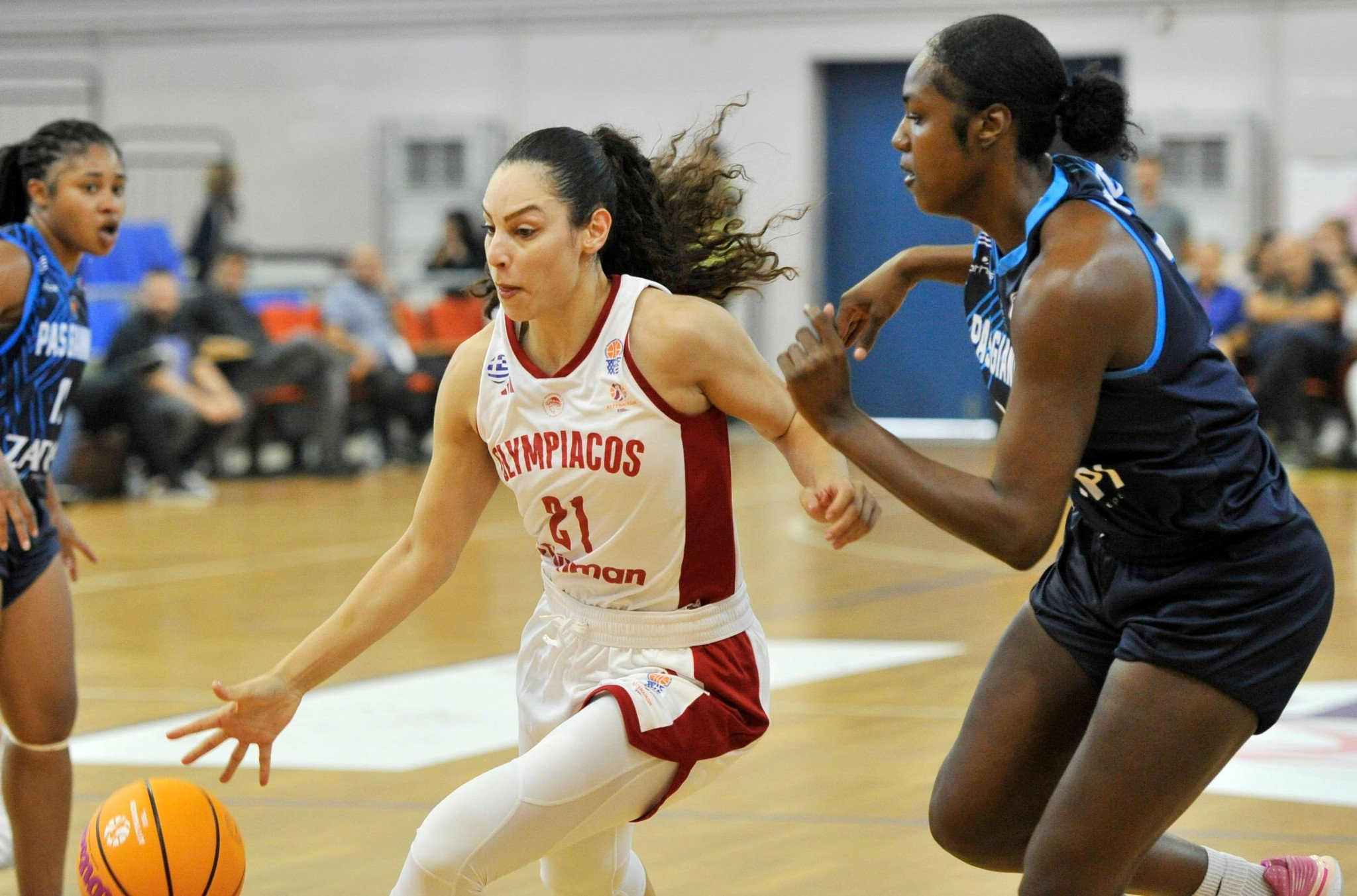 Με οδηγό την Χριστινάκη ο Ολυμπιακός πήρε το πρώτο Super Cup Γυναικών στην ιστορία του