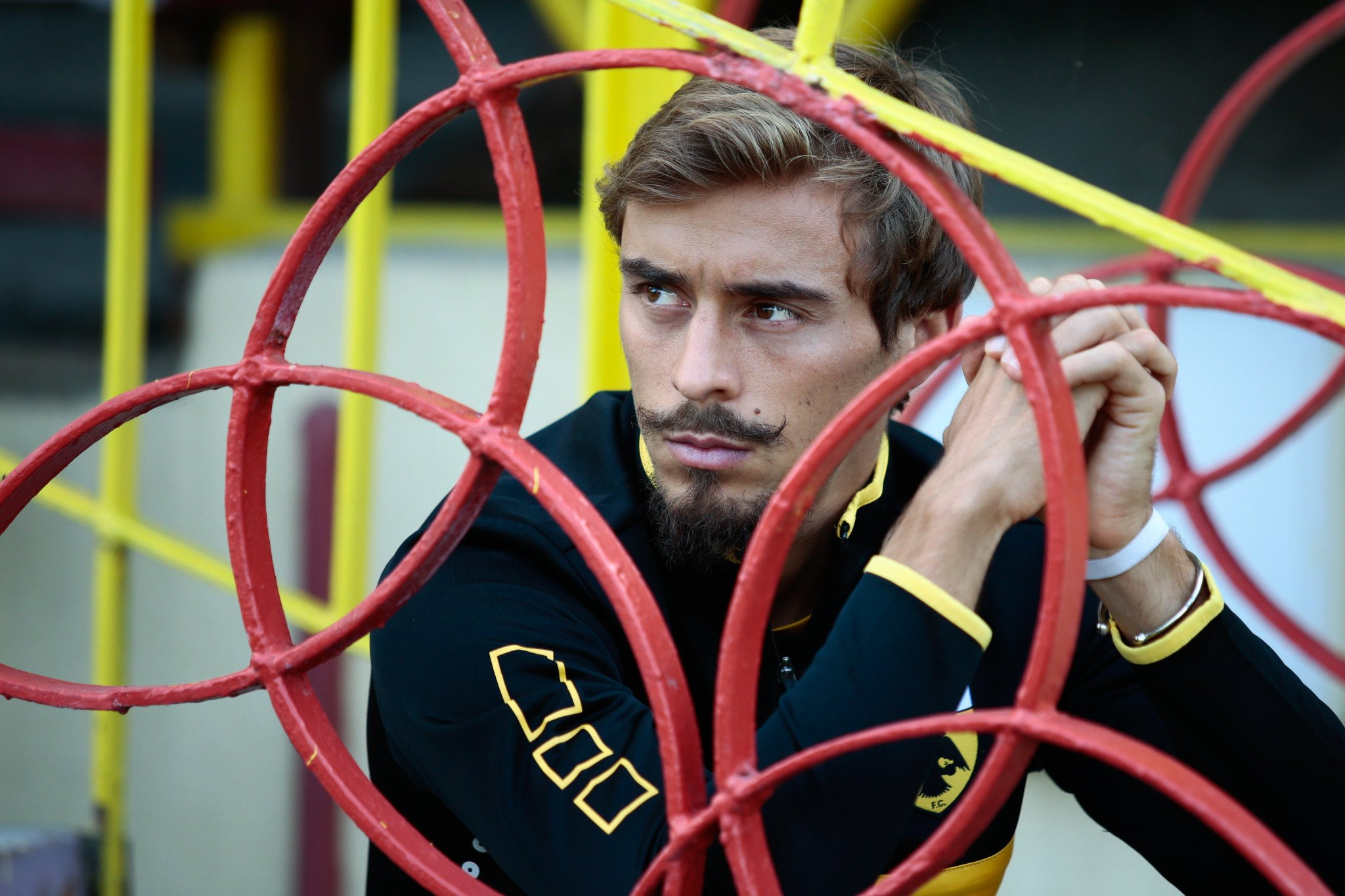 Ο ποδοσφαιριστής που πέρασε από την ΑΕΚ και πίστευε ότι η Γη… είναι επίπεδη