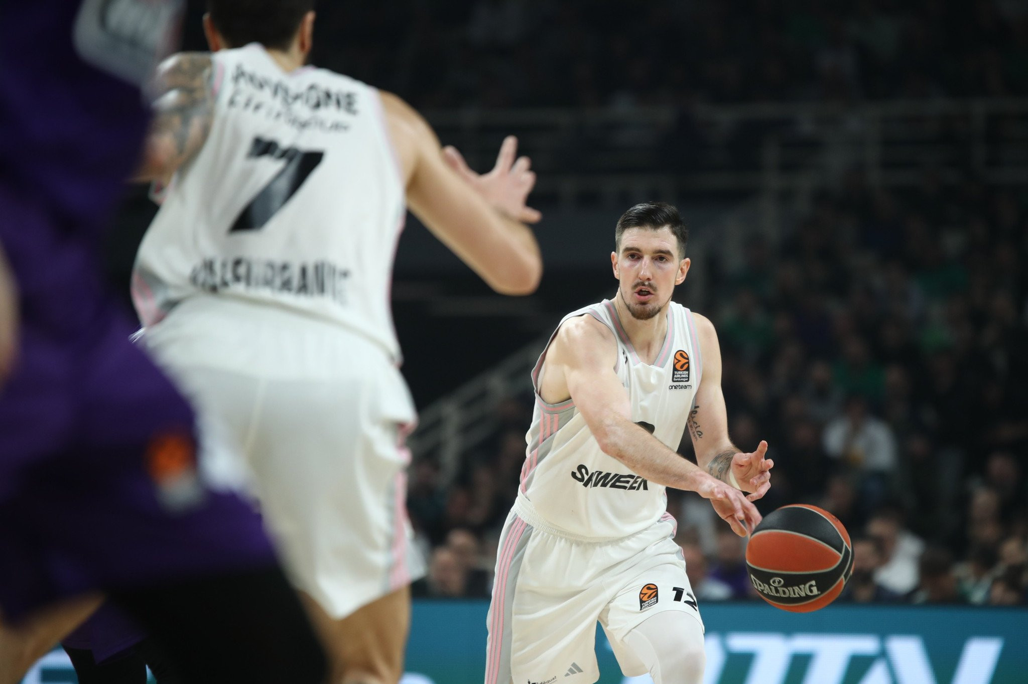 Η Βιλερμπάν πάτησε «γκάζι» και πήρε την πρώτη της νίκη στη Euroleague κόντρα στην Μπασκόνια