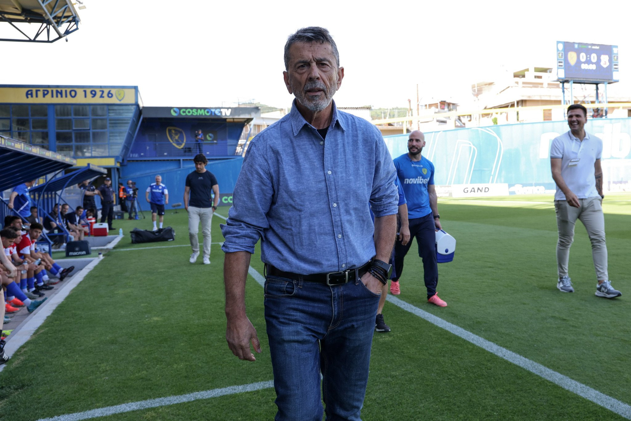 Με 19 ώρες διαφορά τα «διαζύγια» πατέρα και γιου Πετράκη με Παναιτωλικό και ΑΕΛ Novibet