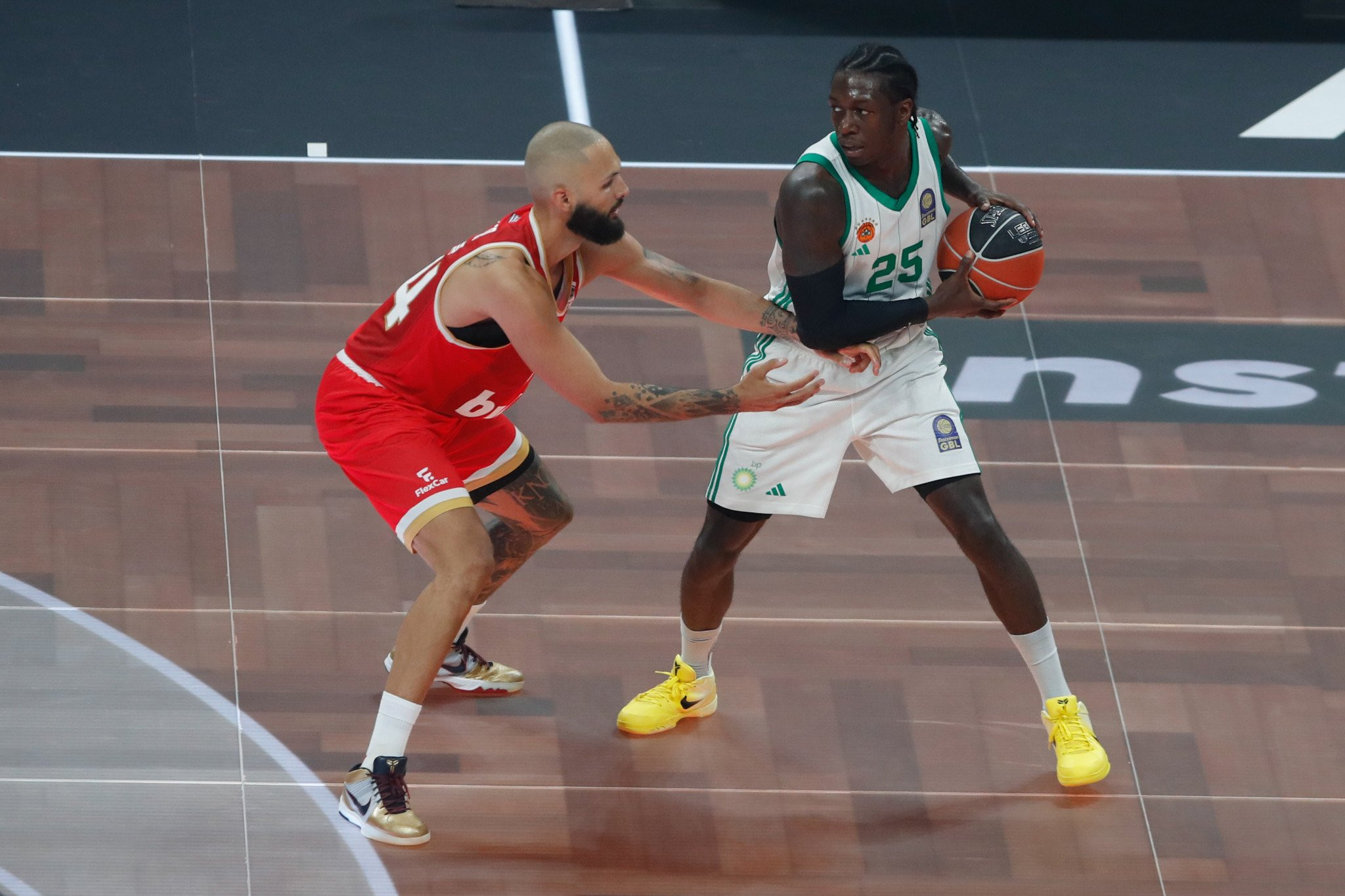 Τα κανάλια μετάδοσης των αγώνων Ολυμπιακού και Παναθηναϊκού στην πρεμιέρα της EuroLeague