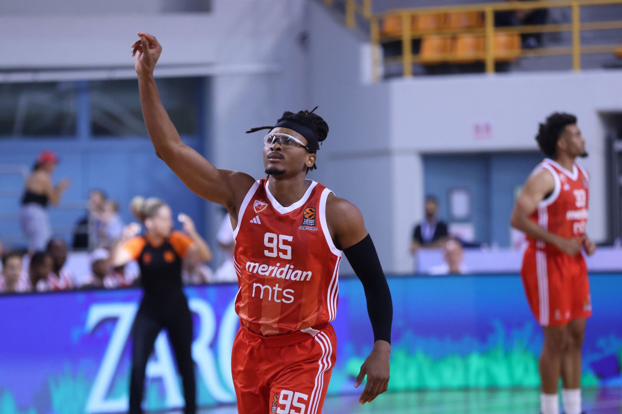 «Περίπατος» για τον Ερυθρό Αστέρα στην Αδριατική Λίγκα και τώρα... Μπασκόνια