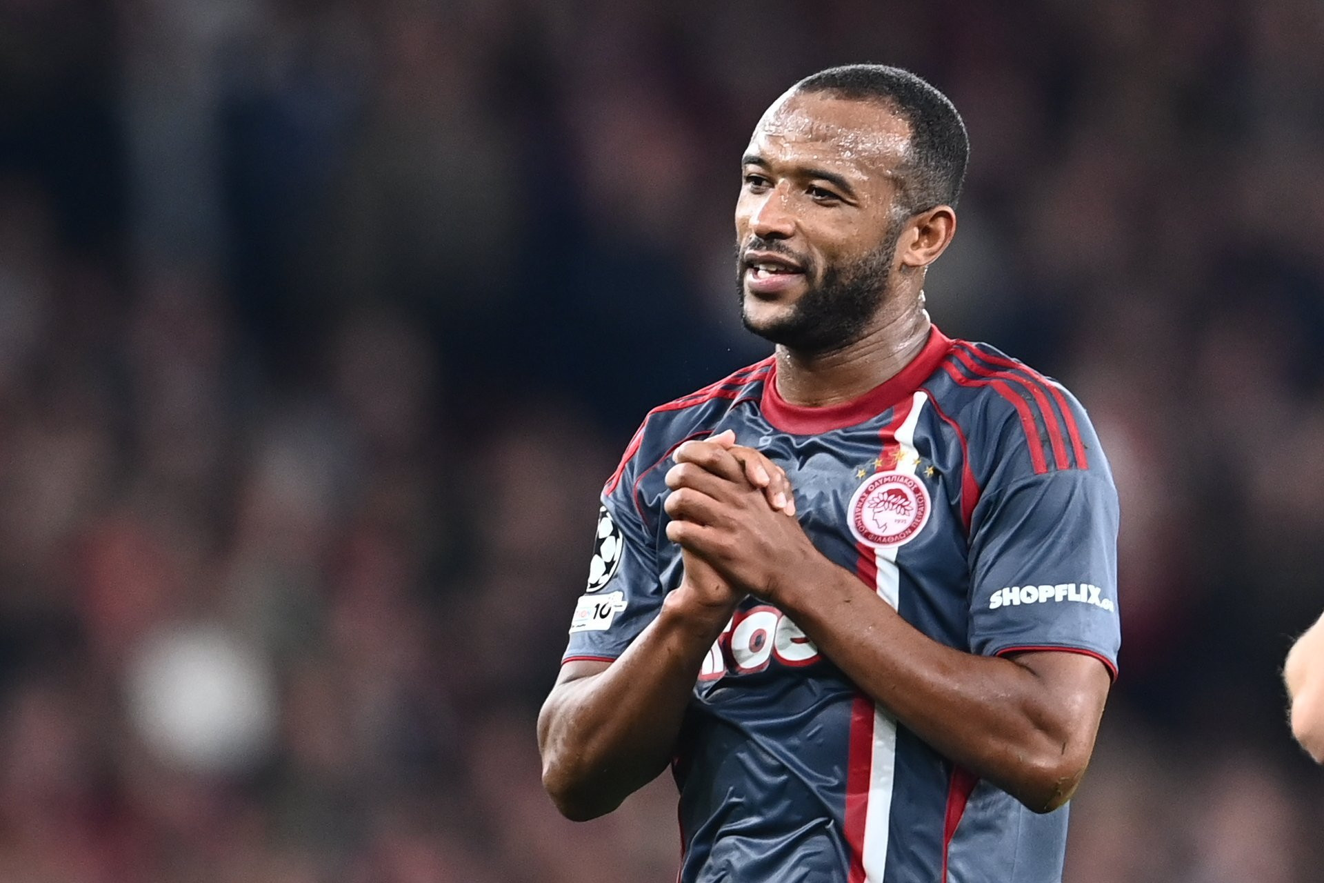 Πάλεψε σαν θηρίο ο Ολυμπιακός αλλά «λύγισε» από την Άρσεναλ στο Λονδίνο