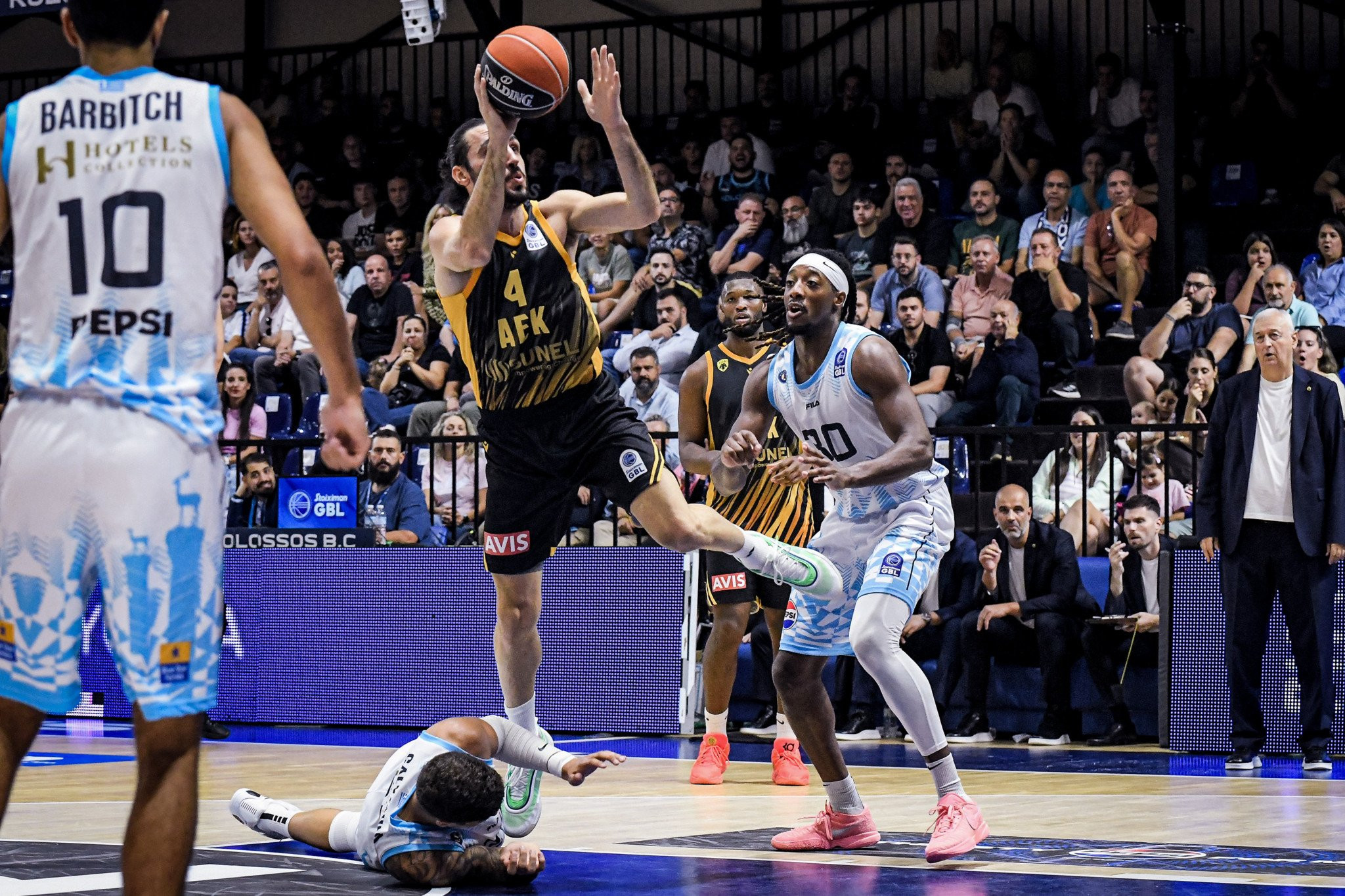 Με συνταγή... Ρόδου η ΑΕΚ στην πρεμιέρα του BCL κόντρα στη Ρίγα