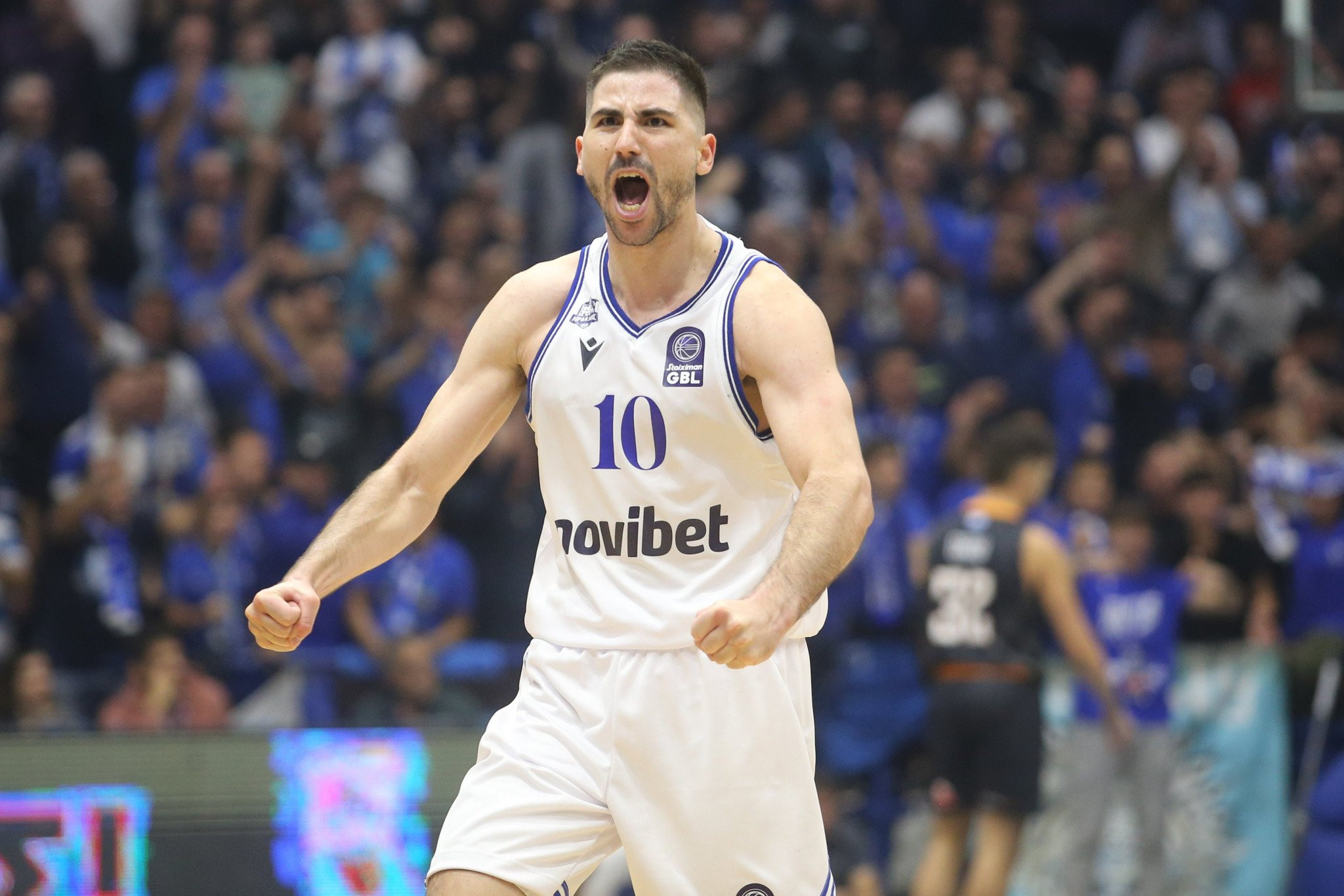 Ηρακλάρα, μπασκετάρα και νίκη στην πρεμιέρα κόντρα στον Προμηθέα στο «καυτό» Ιβανώφειο