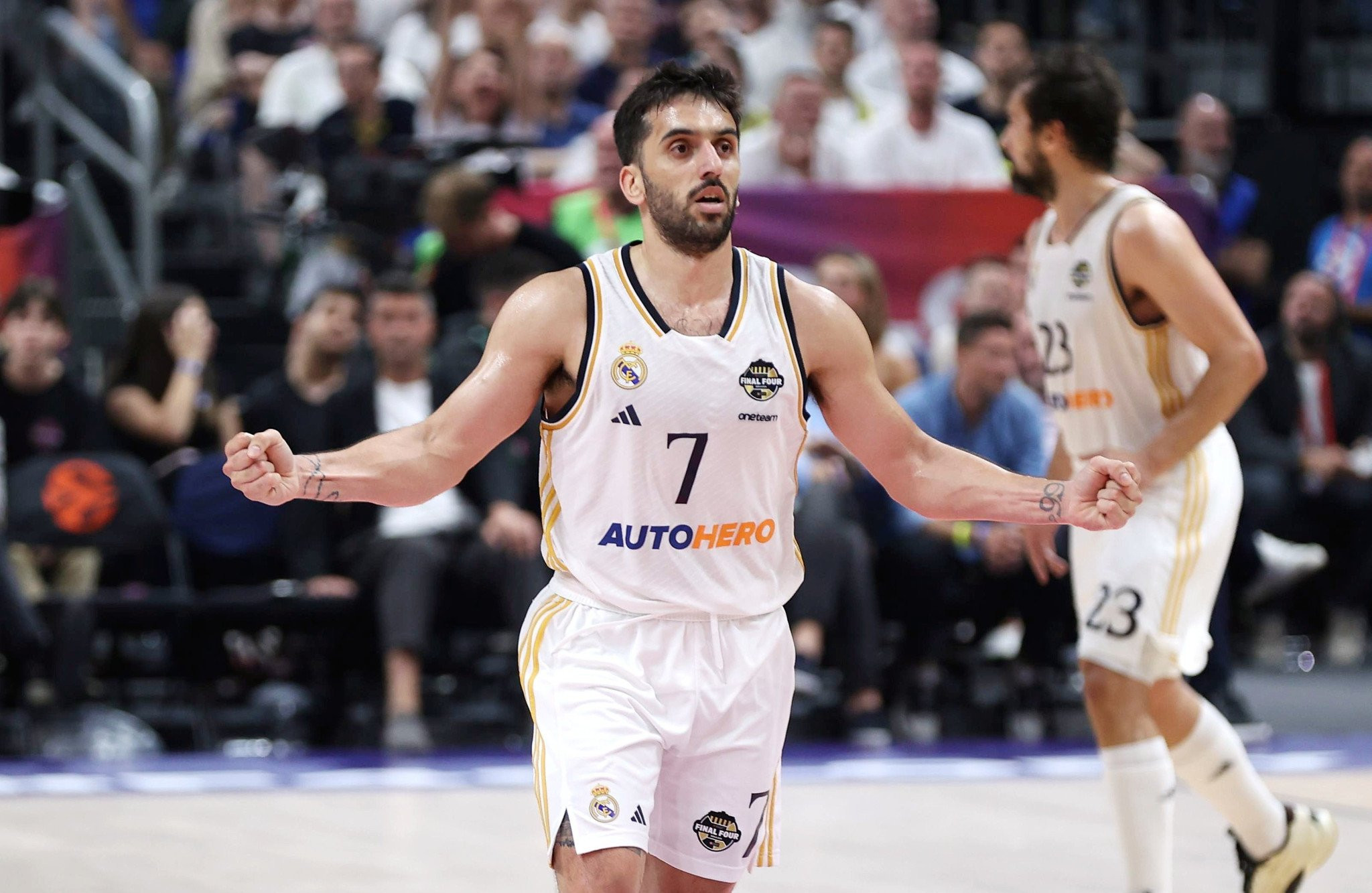 Η Ρεάλ Μαδρίτης διέλυσε την Χάποελ Τελ Αβίβ με φοβερό Καμπάτσο και έκανε το 2-0