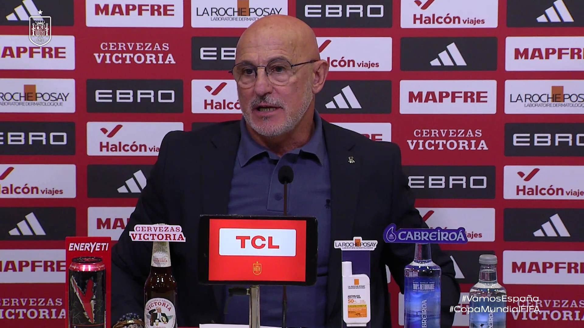 Μανούριασε με δημοσιογράφο ο Ντε λα Φουέντε για τα μάτια του Γιαμάλ - «Εχεις παίξει ποτέ ποδόσφαιρο;» (video)