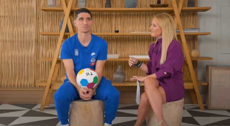 Μάνταλος: «Legend δεν είμαι εγώ στην ΑΕΚ, αλλά όσοι είναι στους πυλώνες - Θα ήθελα συμπαίκτη τον Βλαχοδήμο» (video)