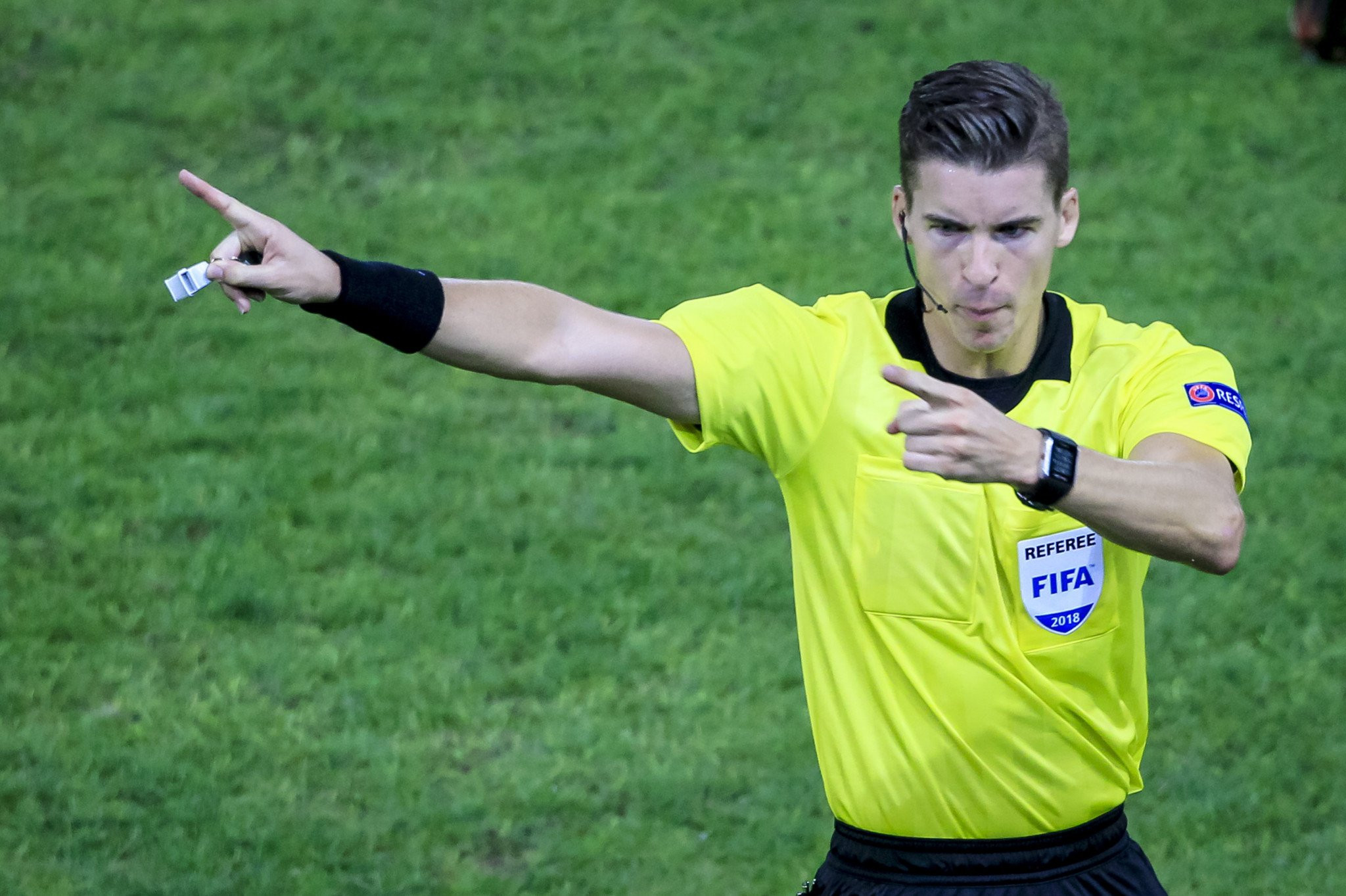 Ο γνώριμος Λετεσιέ σφυρίζει τον Ολυμπιακό με την Άρσεναλ