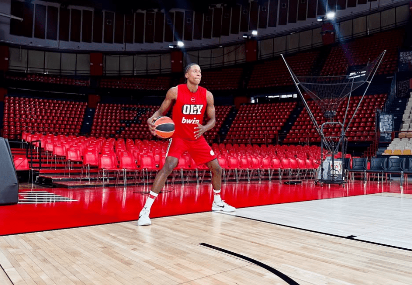 Ο Ολυμπιακός δήλωσε 7 ξένους για τη GBL - Μέσα και ο Νιλικίνα