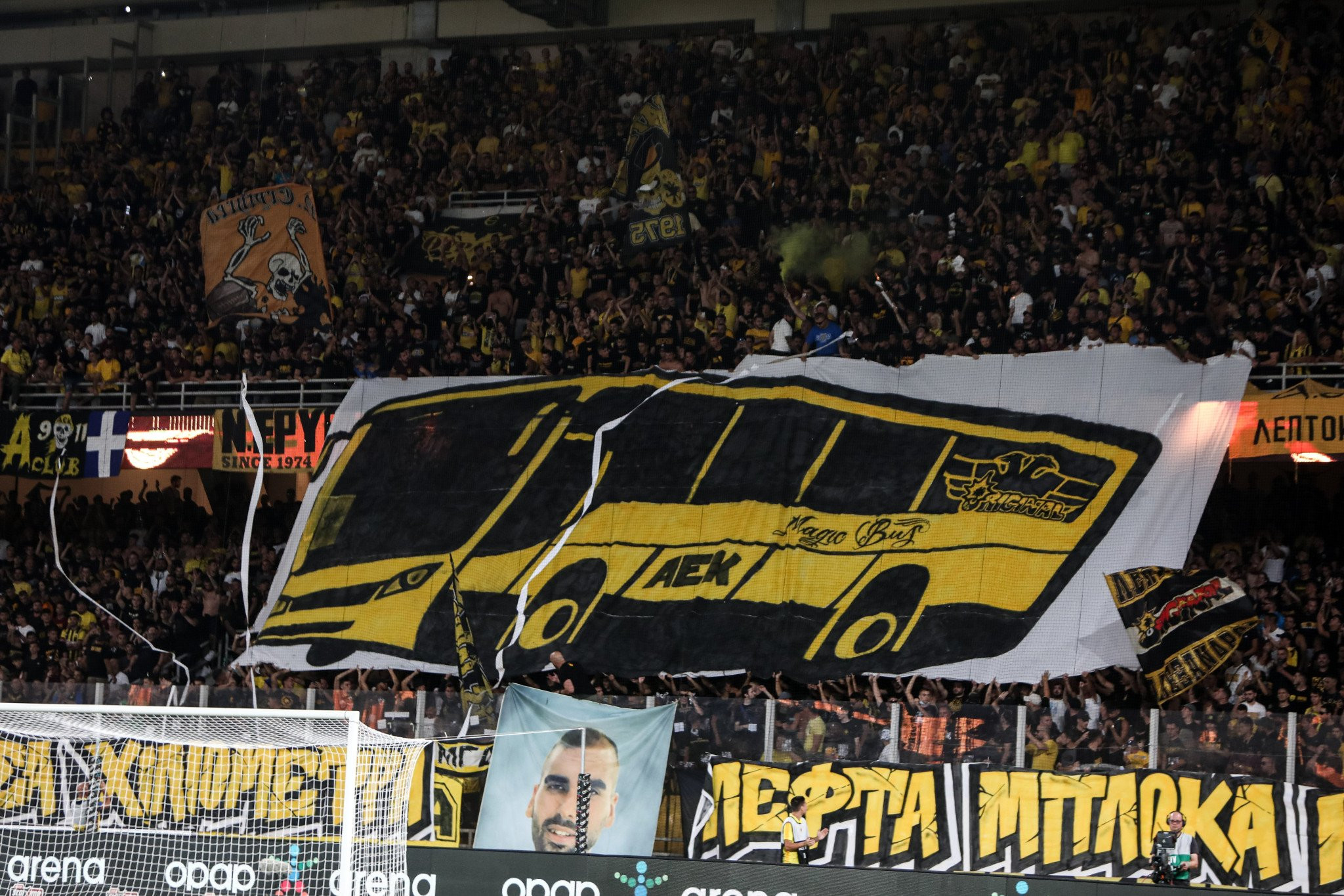 «Κιτρινίζει» το Τσέλιε - Πάνω από 1.700 οπαδοί της ΑΕΚ στη Σλοβενία από όλη την Ευρώπη