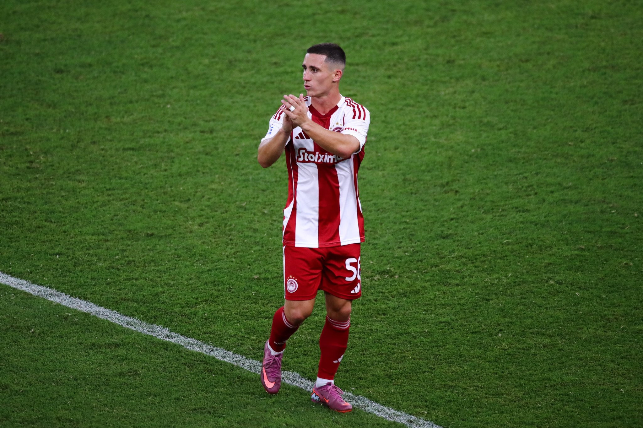 Ποντένσε: «Ποτέ, ποτέ μην τα παρατάς»