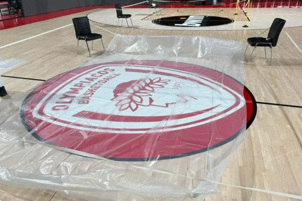 Πλημμύρισε ξανά το ΣΕΦ: Σε κακή κατάσταση ο αγωνιστικός χώρος - Δείτε τις εικόνες