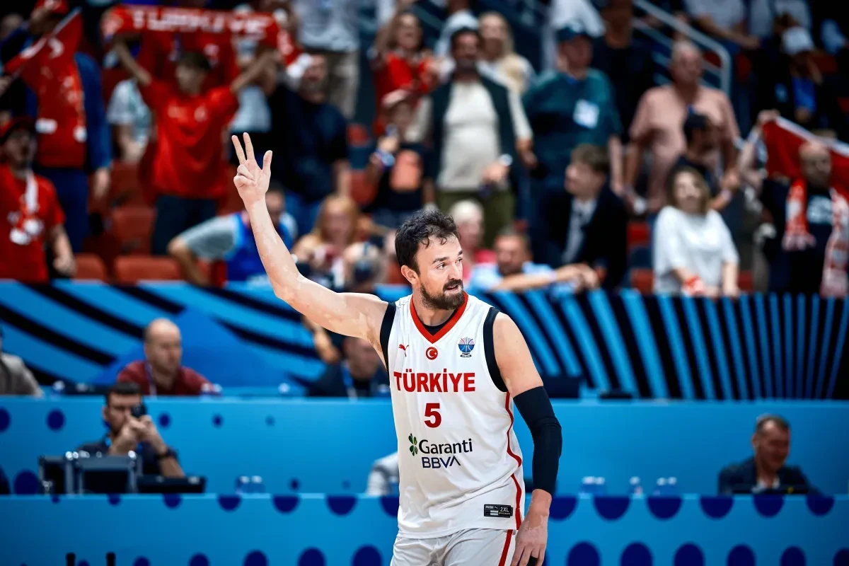 Τέλος από τη Dubai BC ο Σανλί