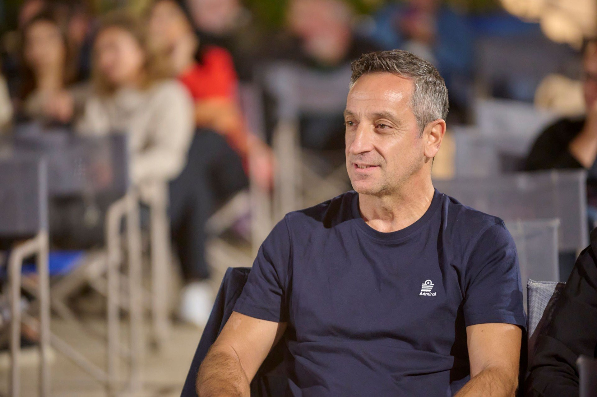 Η Admiral στηρίζει το ποδόσφαιρο γυναικών μέσα από το ντοκιμαντέρ «When Nobody’s Watching»