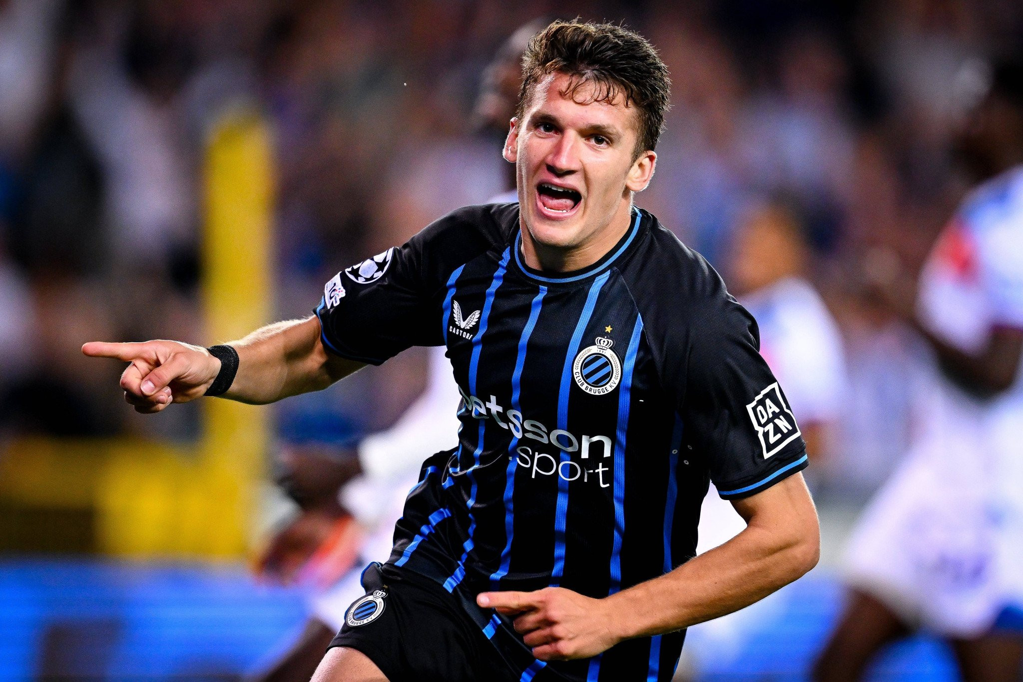 Τζόλης: «Θέλω να παίξω σε μια κορυφαία ομάδα όπως είναι η Μπαρτσελόνα και η Λίβερπουλ»